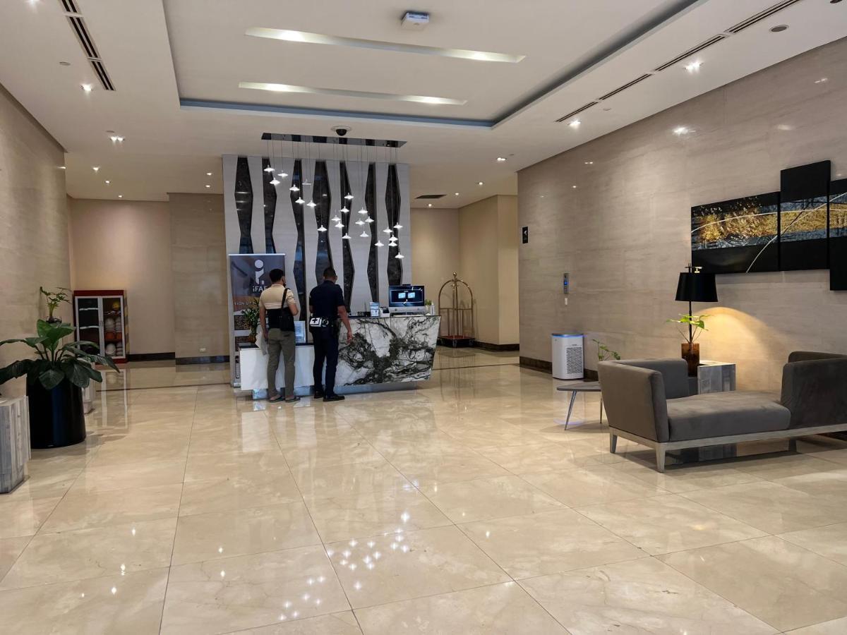 Condotel In Venice Grand Canal Mall Taguig Exterior foto